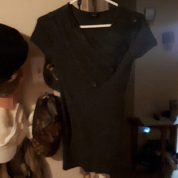 Grey sweater - Picture 1 of 3